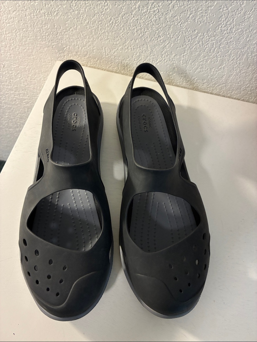 CROCS Women’s Black Slingback Sandal